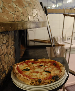 Napule, Italian Pizzeria & Restaurant 
