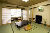 Comfortable Japanese-style rooms